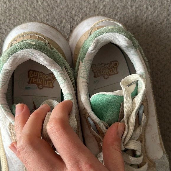 PUMA Wild Rider Animal Crossing New Horizons - Picture 5 of 10